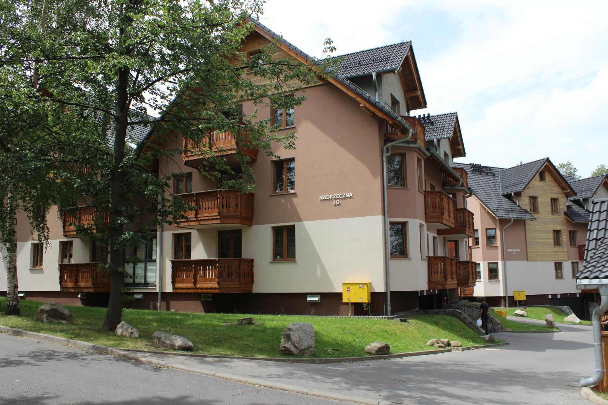 Apartament Blisko Centrum Z Garazem Karpacz Exterior photo
